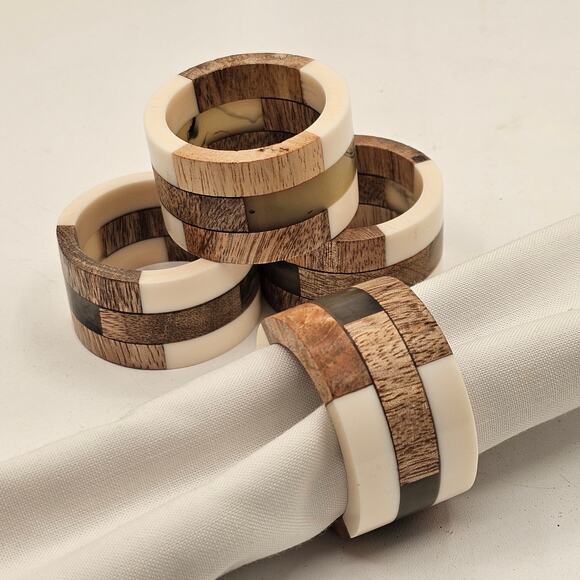 Wood Segments Napkin Rings Set of 4 Patchwork Design Elegant Dining Table Decor - Picture 3 of 4